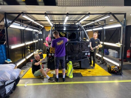 Land Rover Defender TD XS DCB 34