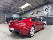 Aston Martin Vantage V8 20
