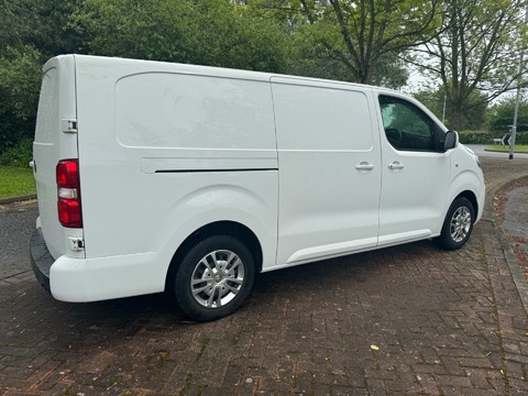 Vauxhall Vivaro L2H1 2900 SPORTIVE S/S 3