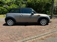 Mini Hatch COOPER D 2