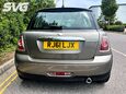 Mini Hatch COOPER D 6
