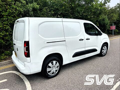 Vauxhall Combo L2H1 2300 SPORTIVE S/S 3