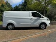 Ford Transit Custom 300 LIMITED P/V ECOBLUE 2