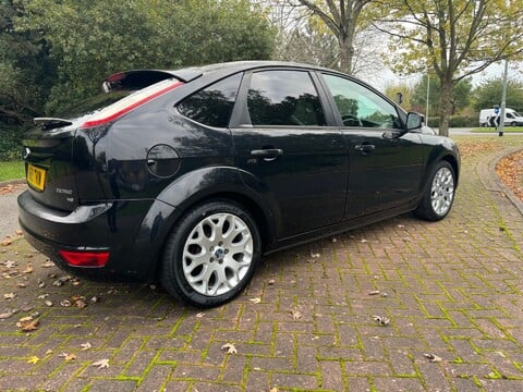 Ford Focus ZETEC 3