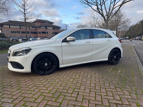 Mercedes-Benz A Class A 200 D AMG LINE 7