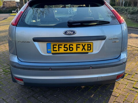 Ford Focus ZETEC CLIMATE TDCI 4