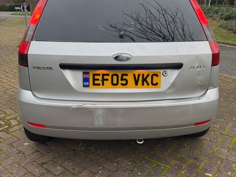 Ford Fiesta ZETEC 16V 4