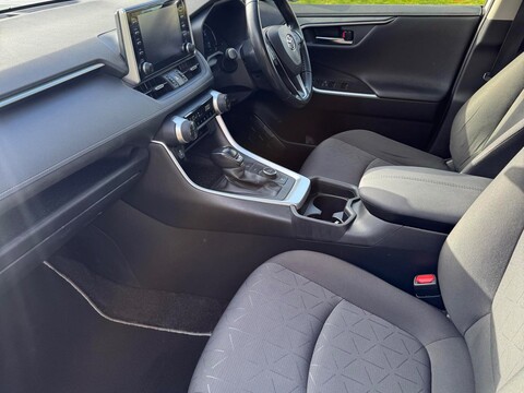 Toyota Rav 4 VVT-I DESIGN 15