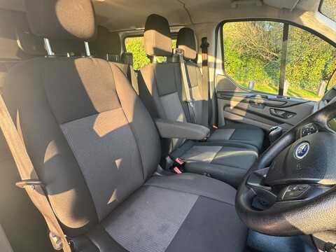Ford Transit Custom 300 BASE DCIV L2 H1 10