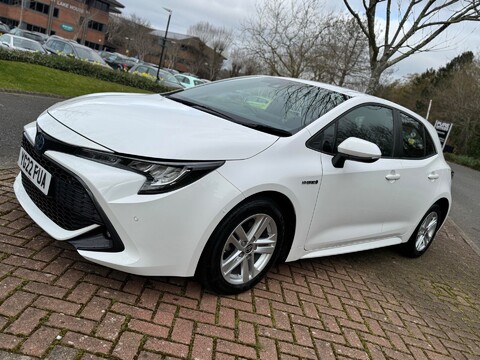 Toyota Corolla ICON TECH 7