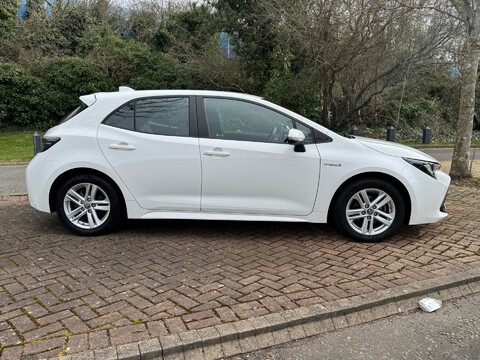 Toyota Corolla ICON TECH 2