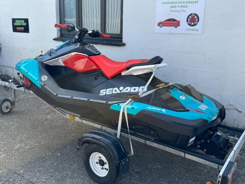 Sea-Doo Spark Trixx 5