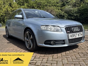 Audi A4 TDI S LINE TDV