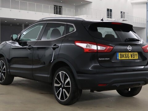 Nissan Qashqai DCI TEKNA 3