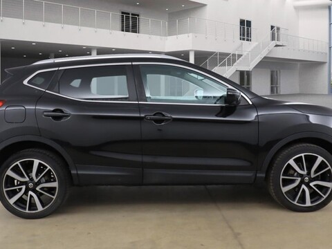 Nissan Qashqai DCI TEKNA 5