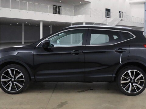 Nissan Qashqai DCI TEKNA 6