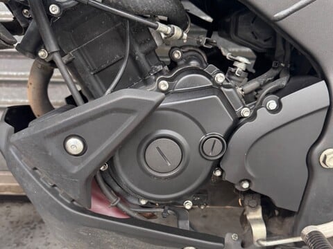 Yamaha MT-01 MT 125 (MTN 125-A) 14