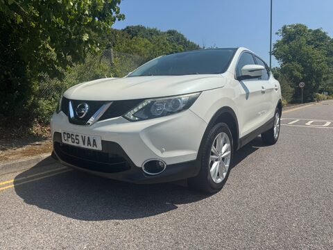 Nissan Qashqai ACENTA PREMIUM DIG-T 2