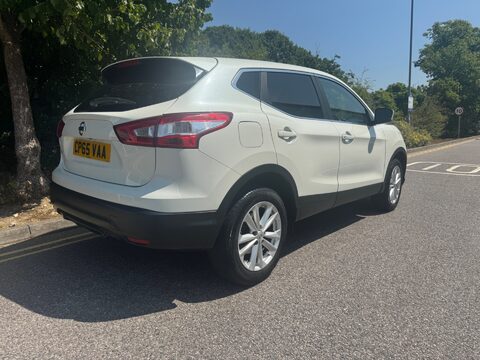 Nissan Qashqai ACENTA PREMIUM DIG-T 3