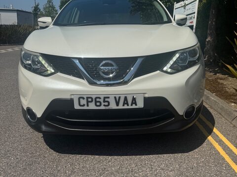 Nissan Qashqai ACENTA PREMIUM DIG-T 5