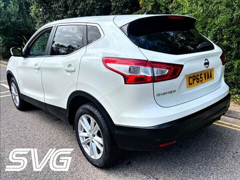 Nissan Qashqai ACENTA PREMIUM DIG-T 4