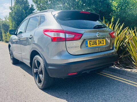 Nissan Qashqai N-CONNECTA DIG-T 4