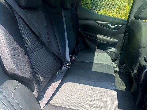 Nissan Qashqai N-CONNECTA DIG-T 9