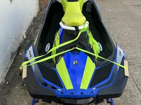 Sea-Doo Spark 2021 Seadoo spark jet ski 4