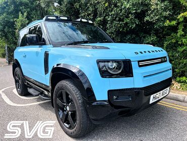 Land Rover Defender FIRST EDITION MHEV