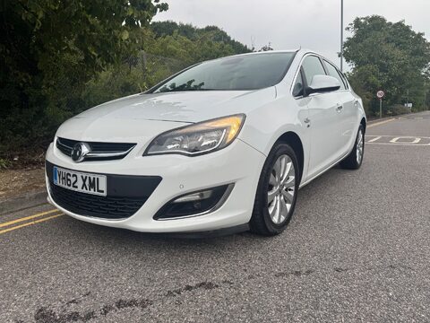 Vauxhall Astra ELITE CDTI 2