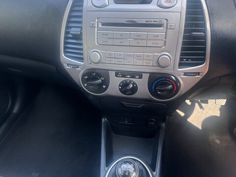 Hyundai i20 CLASSIC 9