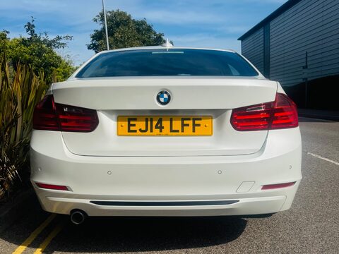 BMW 3 Series 318D SPORT 6
