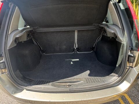 Ford Fusion FUSION 2 14