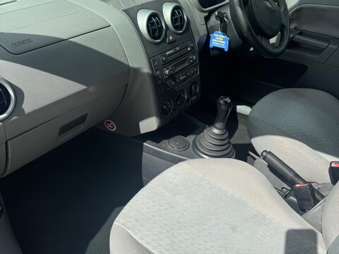 Ford Fusion FUSION 2 12