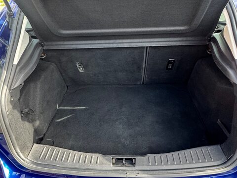 Ford Focus TITANIUM NAVIGATOR 16