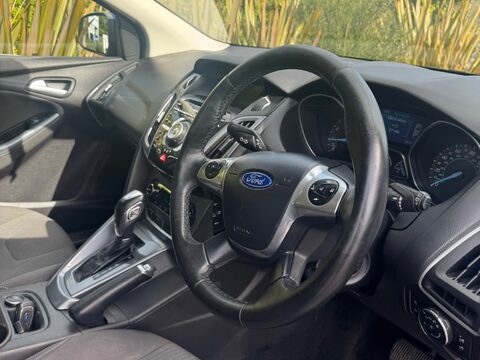 Ford Focus TITANIUM NAVIGATOR 7
