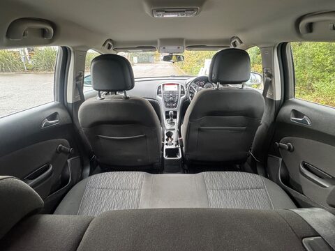 Vauxhall Astra TECH LINE CDTI ECOFLEX S/S 13