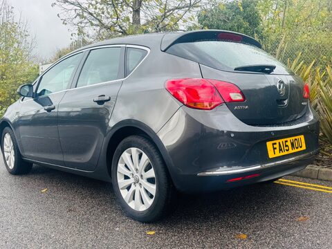 Vauxhall Astra TECH LINE CDTI ECOFLEX S/S 4