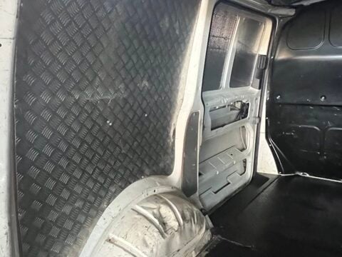 Volkswagen Transporter T28 TDI 16