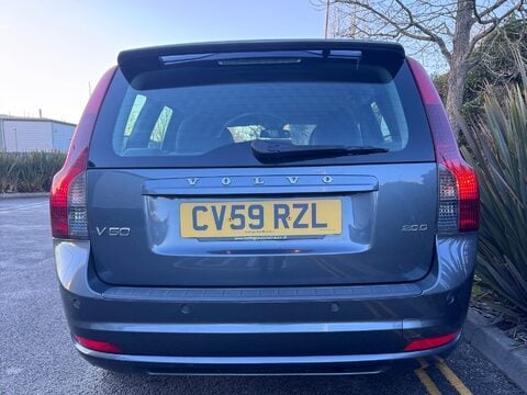 Volvo V50 D R-DESIGN SE 7