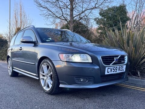 Volvo V50 D R-DESIGN SE 1
