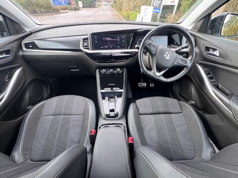 Vauxhall Grandland GS 18