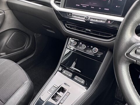 Vauxhall Grandland GS 9