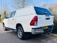 Toyota Hilux INVINCIBLE 4WD D-4D DCB 4