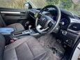 Toyota Hilux INVINCIBLE 4WD D-4D DCB 8