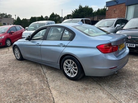 BMW 3 Series 320D 2.0 EFFICIENTDYNAMICS BUSINESS 4