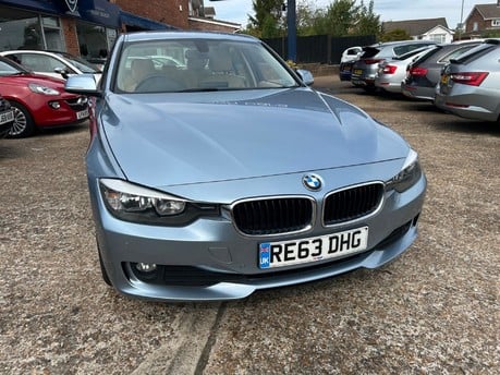 BMW 3 Series 320D 2.0 EFFICIENTDYNAMICS BUSINESS 12