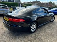 Jaguar XF 2.0 R-SPORT 10