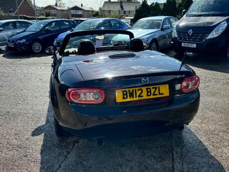 Mazda MX-5 2.0i Venture Roadster Euro 5 2dr 9