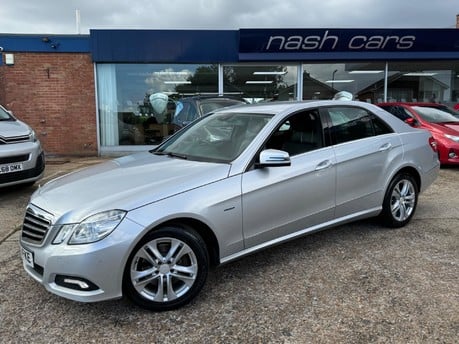 Mercedes-Benz E Class 3.0 E350 CDI V6 BlueEfficiency Avantgarde G-Tronic Euro 5 4dr 2